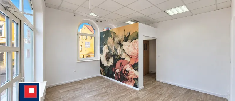 Lokal handlowy na  wynajem Kwidzyn - Nowoczesny lokal z dużymi witrynami w centrum